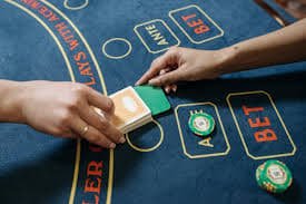 Pengguna mengatur anggaran dan waktu bermain sebagai bagian dari responsible gaming di ratuslot